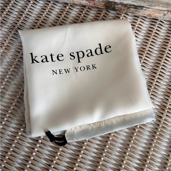 kate spade Accessories - Kate Spade Medium dust bag